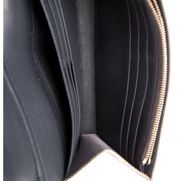 Christian Dior Lady Dior Wallet on Chain - Picture 5 of 5